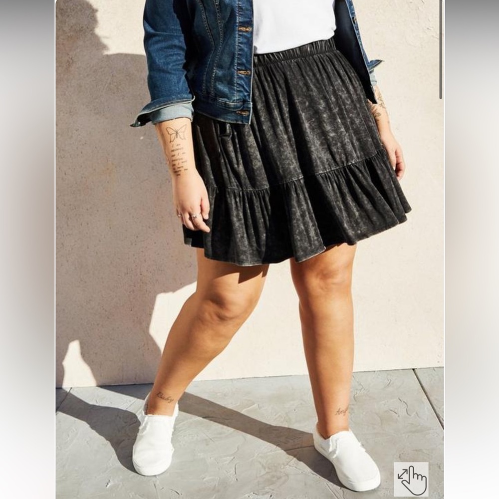 Torrid Mini Super Soft Tiered Circle Skirt